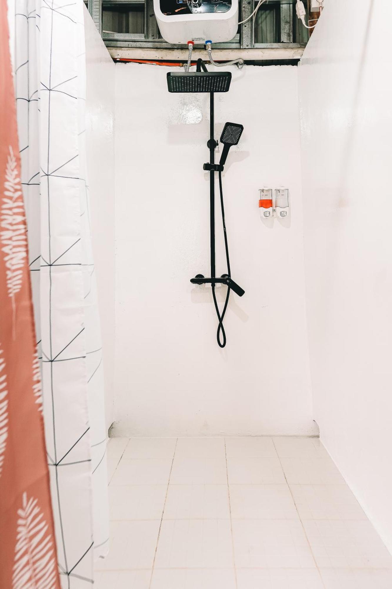 Kokos Hostel Padang City 외부 사진